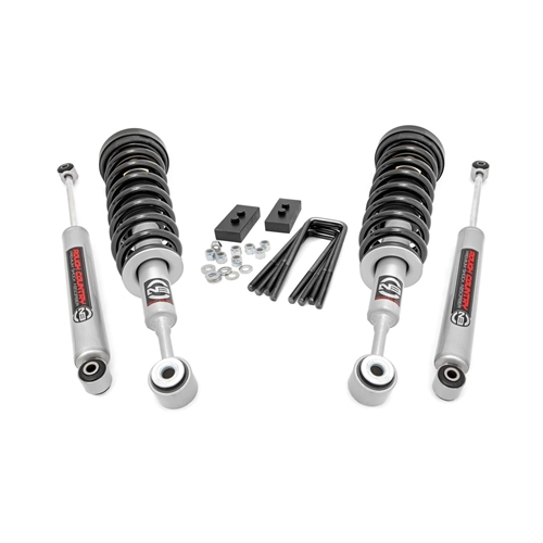 Rough Country 2.5in Lift Kit - Front And Rear - Ford F-150